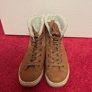 Ugg Sneakers